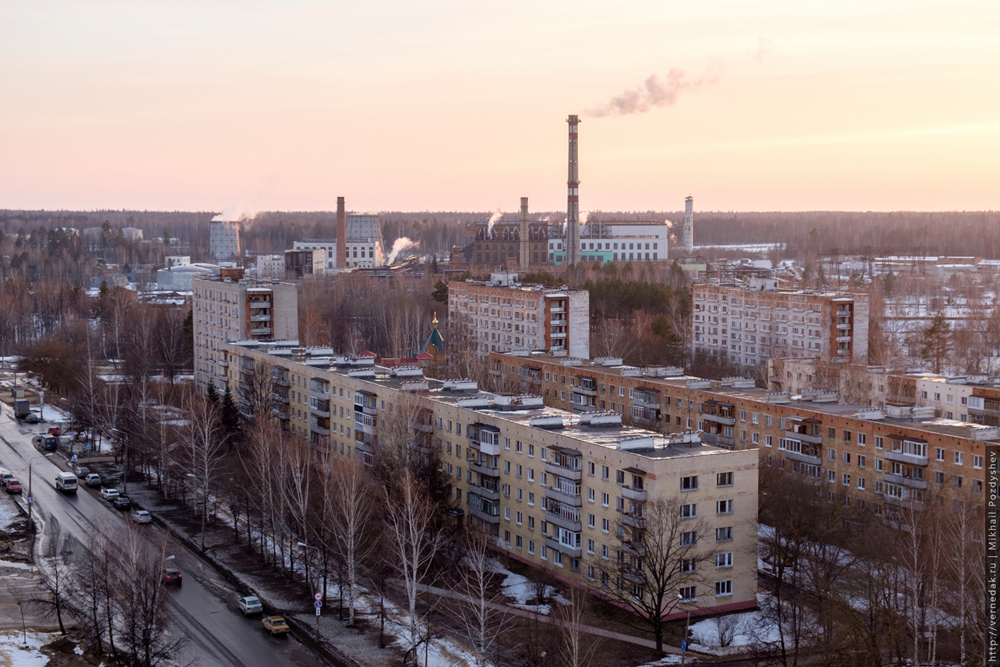 Нижегородская электроугли. Саров город вид сверху. Вид с крыши город Саров. Силкина Саров вид сверху. Саров фото сверху.